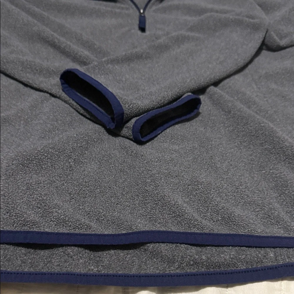 L.L. Bean Women’s Gray Quarter-Zip Fleece Pullover – Size Medium - Picture 7 of 8
